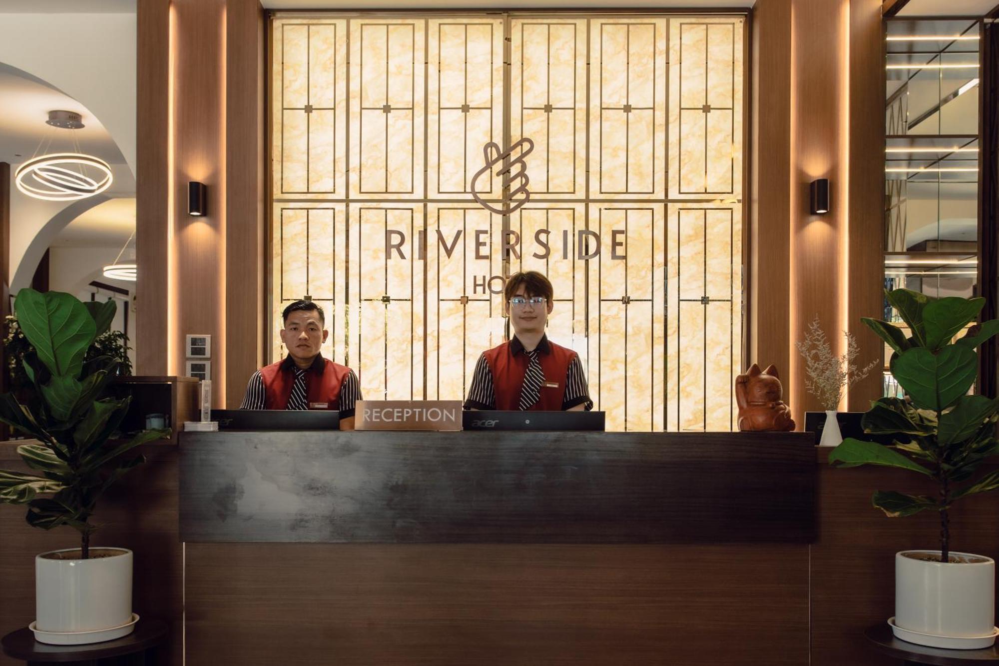 Riverside Hotel ビエンチャン エクステリア 写真