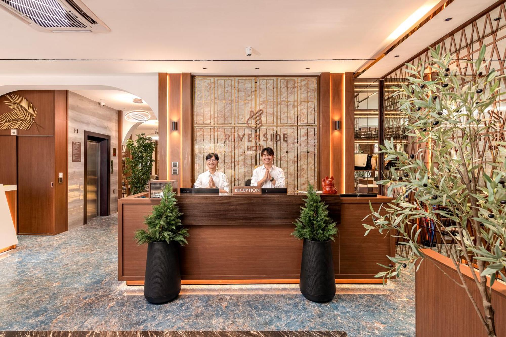 Riverside Hotel ビエンチャン エクステリア 写真