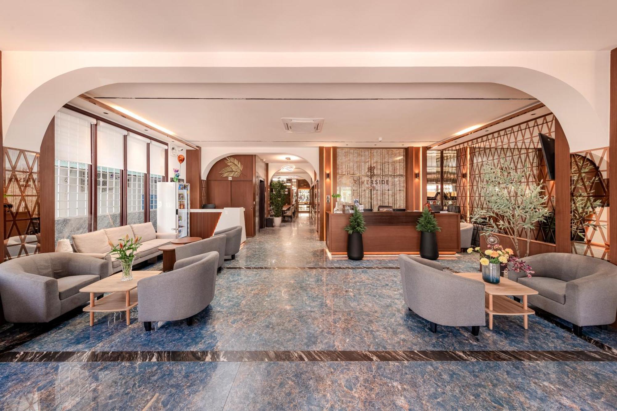 Riverside Hotel ビエンチャン エクステリア 写真